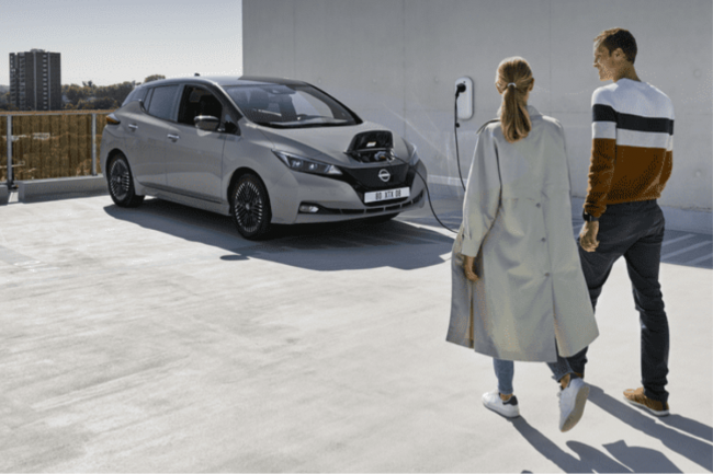 NISSAN LEAF